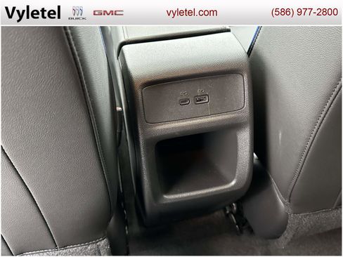 Used 2024 Buick Envista Sport Touring w/ Convenience I Package image 12