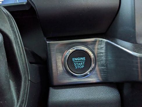 Used 2024 Ford F250 Lariat image 36