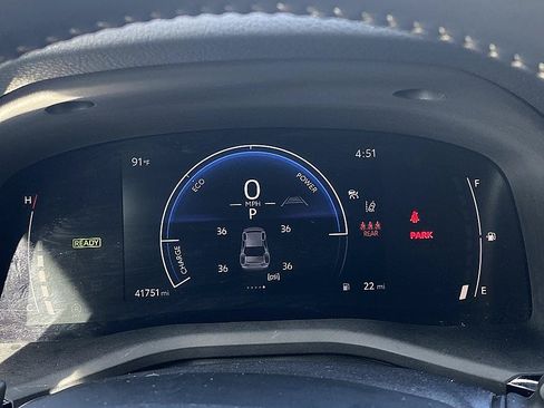 Used 2025 Toyota Camry SE FWD image 18