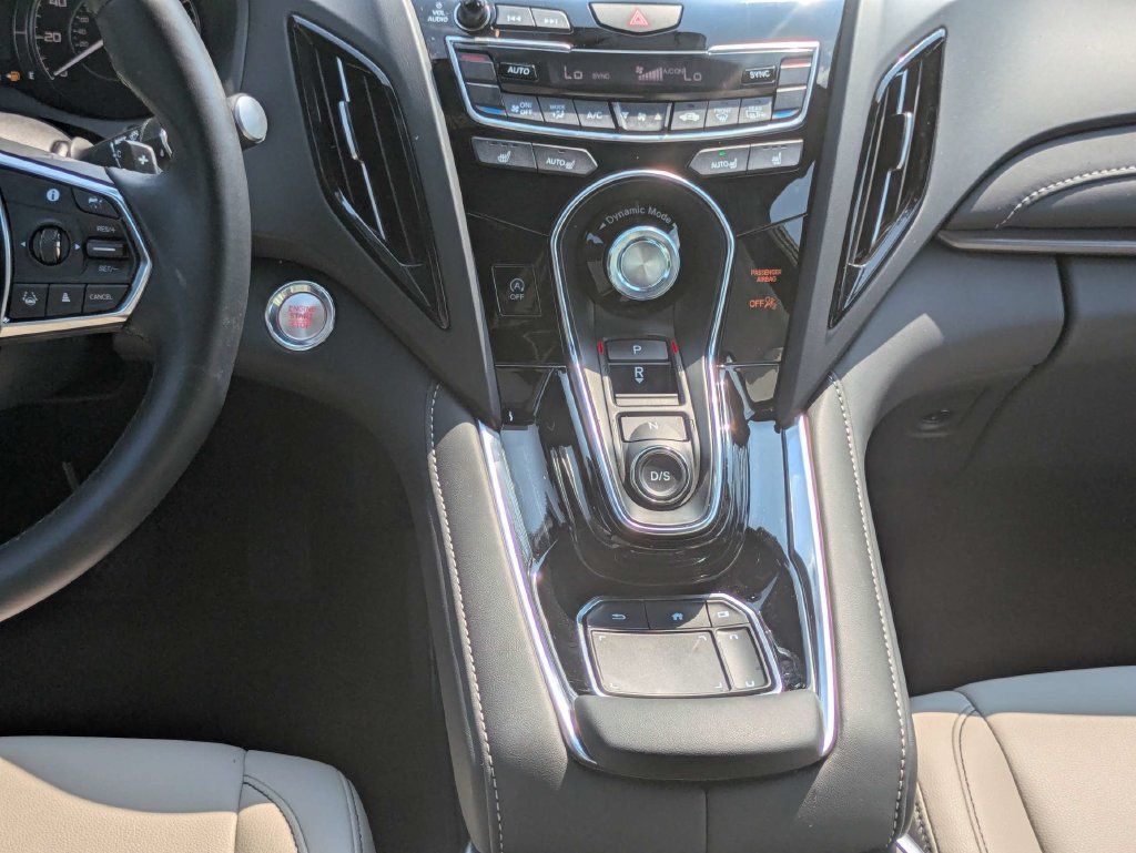Used 2025 Acura RDX SH-AWD image 19