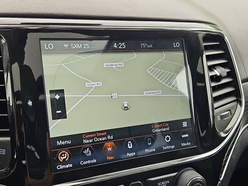 Used 2020 Jeep Grand Cherokee Summit AWD/4WD image 17