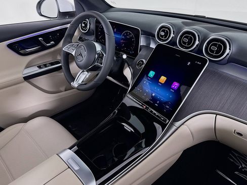 New 2026 Mercedes-Benz GLC 300 4MATIC image 15