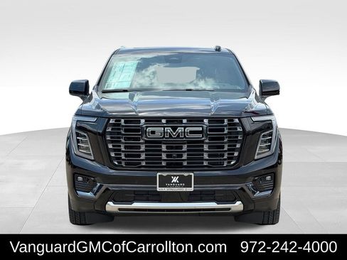 New 2026 GMC Yukon Denali Ultimate AWD/4WD image 7