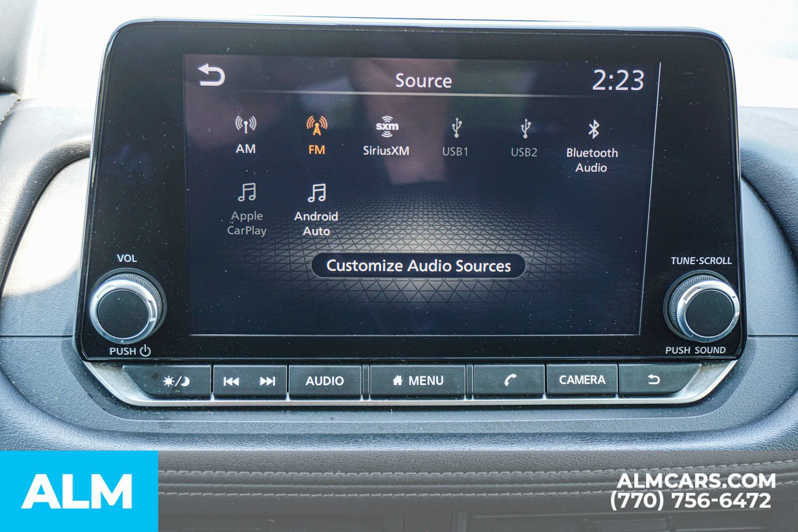 Used 2024 Nissan Rogue S FWD image 38