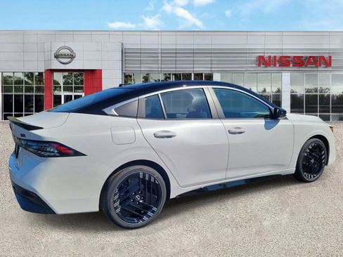 New 2026 Nissan Sentra SR w/ SR All Weather Package FWD image 2
