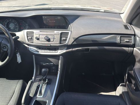 Used 2015 Honda Accord Sport image 27