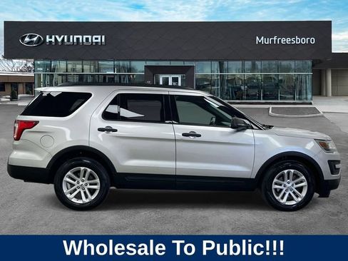 Used 2016 Ford Explorer FWD image 4