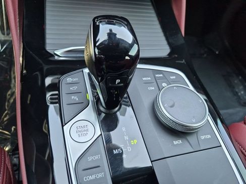 Used 2024 BMW X4 M40i AWD/4WD image 12