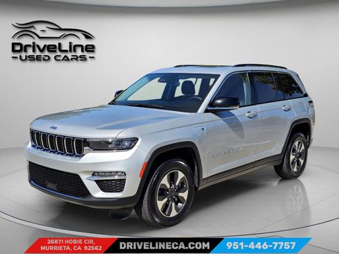 Used 2023 Jeep Grand Cherokee 4WD 4xe image 1