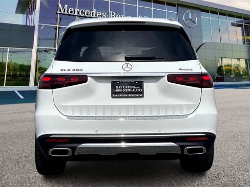 New 2025 Mercedes-Benz GLS 450 4MATIC image 4