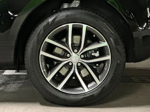 New 2026 Land Rover Range Rover Evoque S image 13