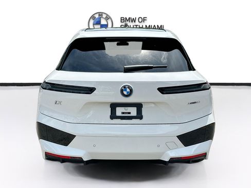 Certified 2025 BMW iX xDrive50 AWD/4WD image 6
