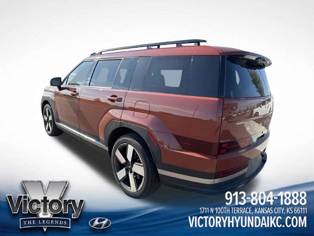 Used 2024 Hyundai Santa Fe Limited FWD image 7