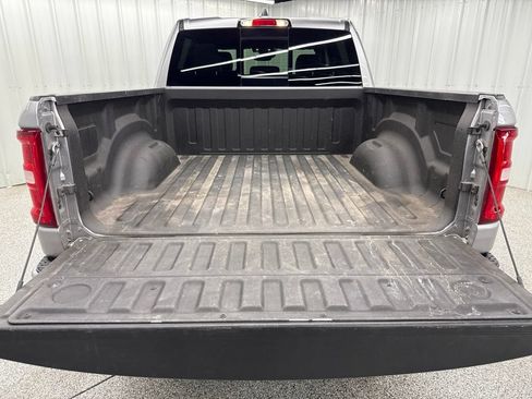 Used 2025 RAM 1500 Laramie w/ Sport Appearance Package AWD/4WD image 10