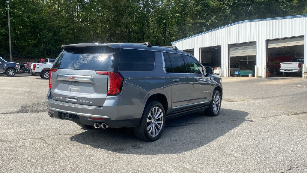 Used 2022 GMC Yukon XL Denali w/ Advanced Technology Package RWD image 5