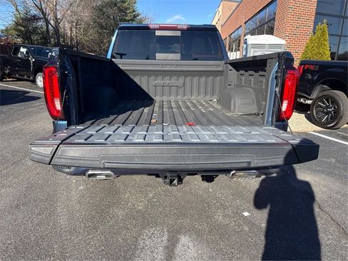 Used 2020 GMC Sierra 1500 AT4 w/ AT4 Premium Package image 11