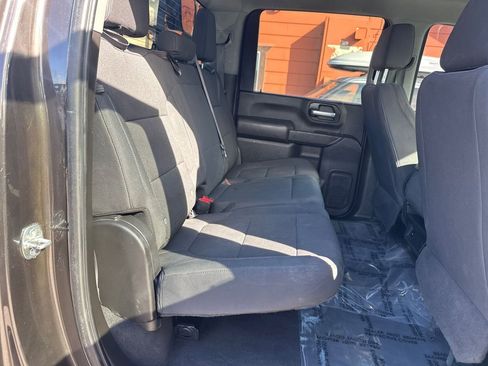 Used 2021 GMC Sierra 3500 4x4 Crew Cab w/ Gooseneck/5TH Wheel Package image 13