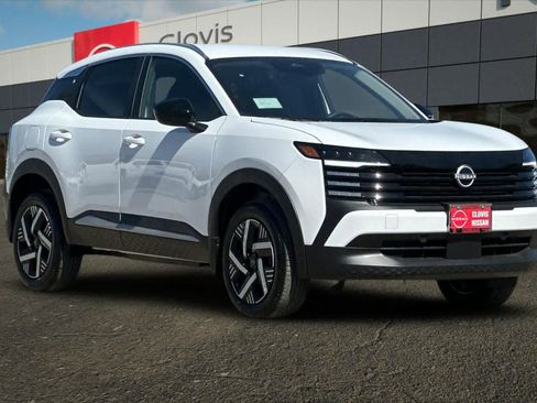 New 2026 Nissan Kicks SV image 10