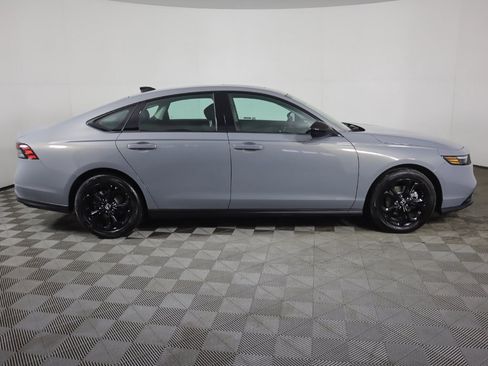 Certified 2025 Honda Accord SE image 18