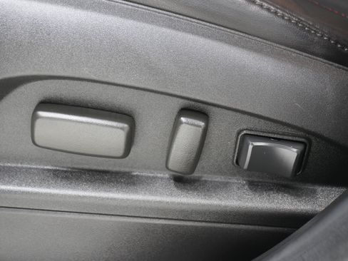 Used 2013 Chevrolet Equinox LTZ FWD image 15