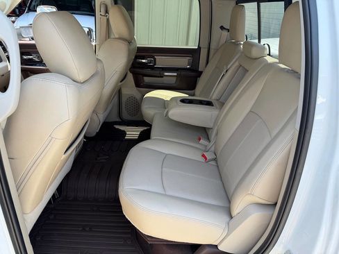 Used 2018 RAM 3500 Laramie RWD image 27