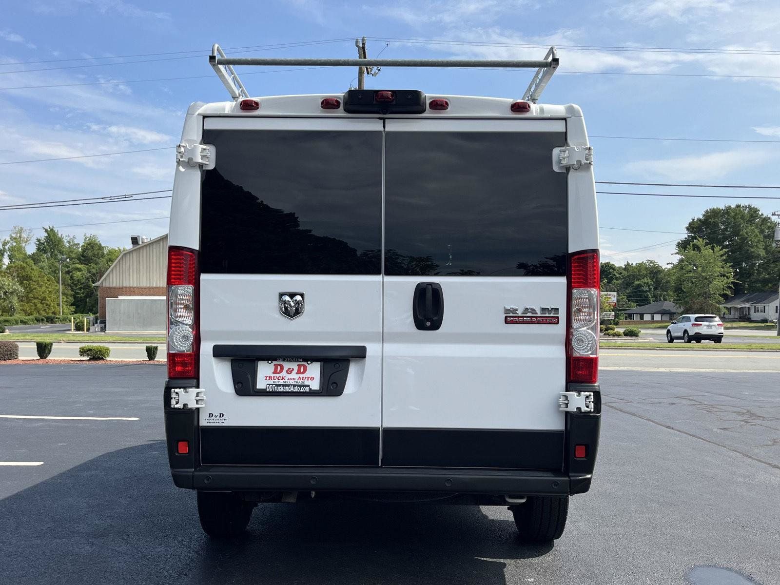 Used 2021 RAM ProMaster 2500 w/ Convenience Group FWD image 19