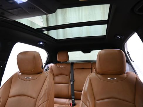 Used 2019 Cadillac XT4 Sport image 4