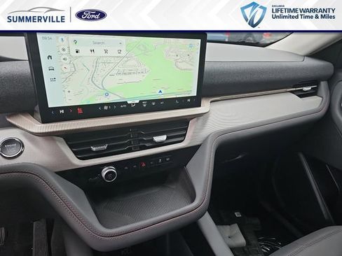 New 2026 Ford Explorer Active w/ Active Comfort Package AWD/4WD image 24