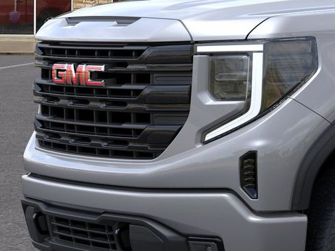 New 2026 GMC Sierra 1500 Elevation w/ Elevation Select Package AWD/4WD image 13