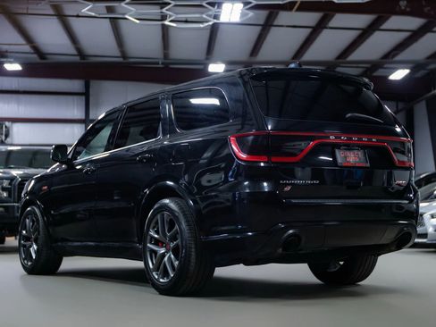 Used 2019 Dodge Durango SRT w/ Technology Group image 16