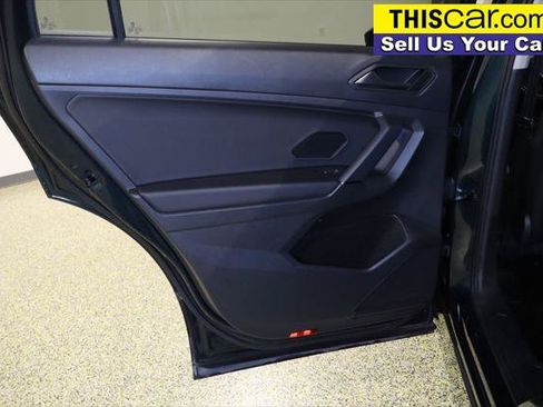 Used 2019 Volkswagen Tiguan SE FWD image 28