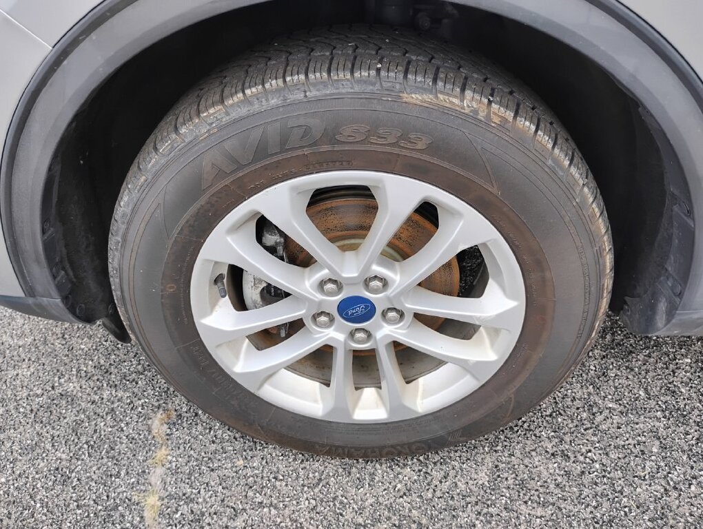 Used 2022 Ford Escape SE w/ Cold Weather Package AWD/4WD image 24