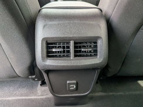 Used 2024 Chevrolet Equinox LT AWD/4WD image 36