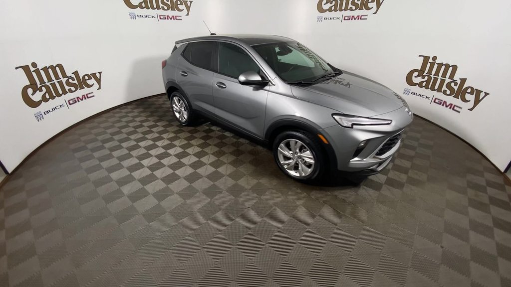 Certified 2024 Buick Encore GX Preferred FWD image 2