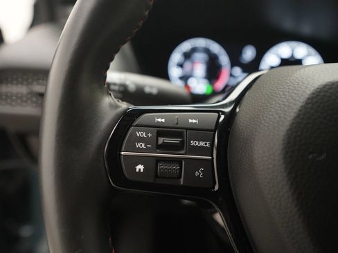 Used 2024 Honda HR-V Sport image 17