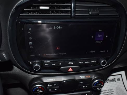 Used 2023 Kia Soul GT-Line image 16
