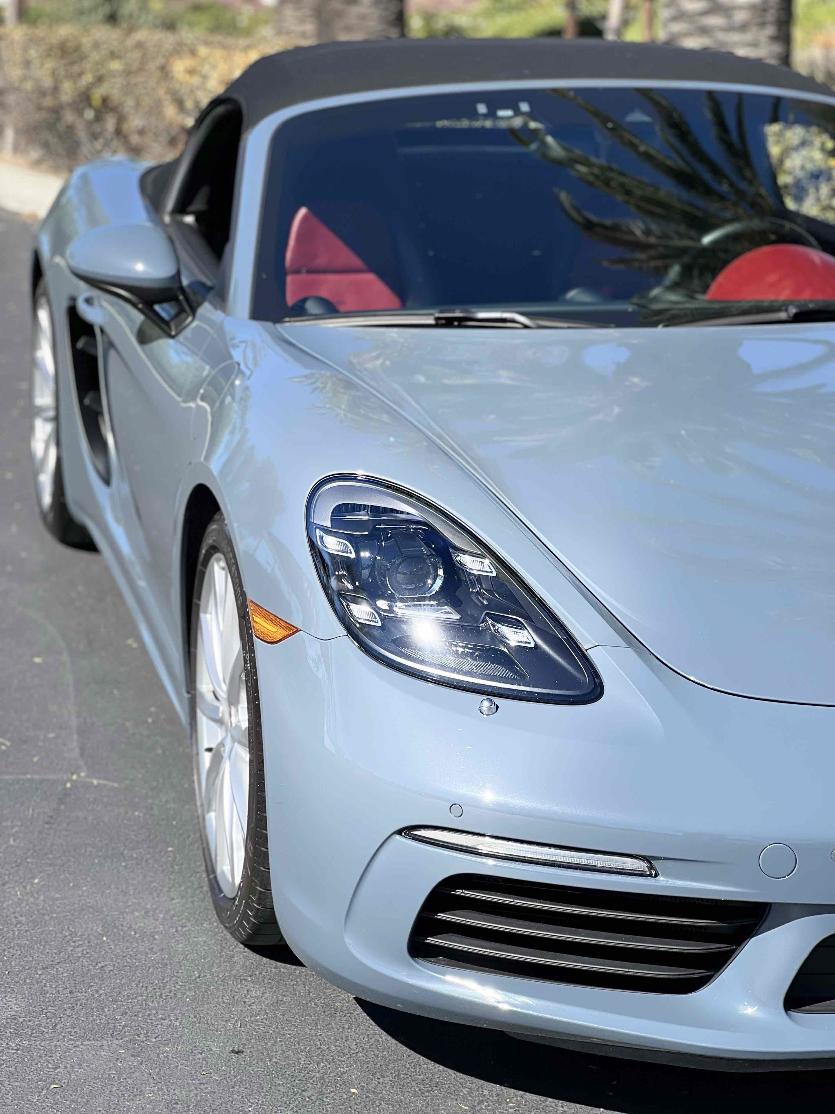Used 2017 Porsche 718 Boxster RWD image 40