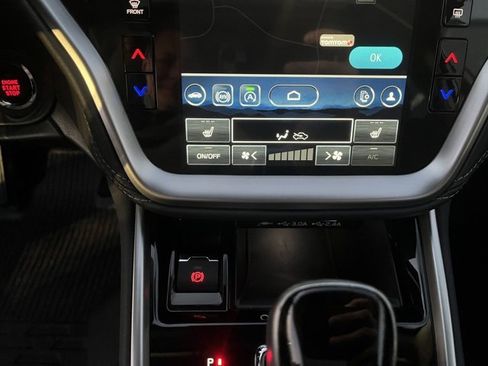 Used 2024 Subaru Outback Limited image 34