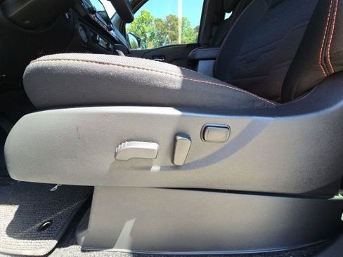 Used 2025 Nissan Frontier Pro-X image 22