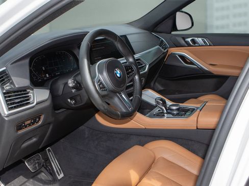 Used 2023 BMW X6 xDrive40i w/ M Sport Package image 15