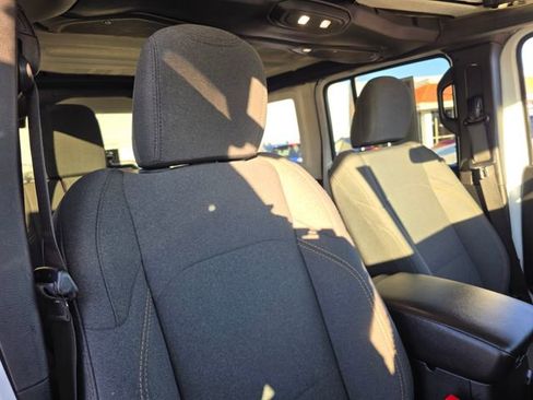 Used 2024 Jeep Wrangler Sport S image 11