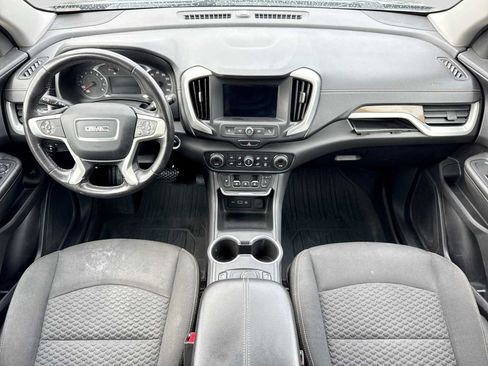 Used 2019 GMC Terrain SLE w/ Driver Convenience Package FWD image 14