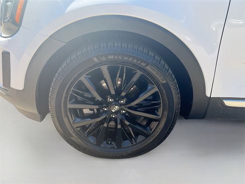 Used 2021 Kia Telluride SX w/ Towing Package image 32