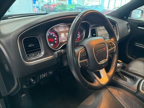 Used 2015 Dodge Charger R/T w/ Plus Group RWD image 15