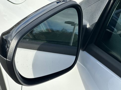 Used 2025 Chevrolet Trax RS w/ Driver Confidence Package image 52