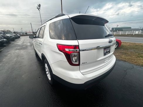 Used 2014 Ford Explorer XLT w/ Equipment Group 202A image 5
