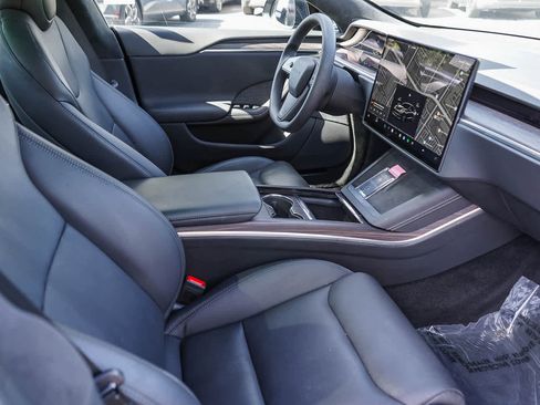 Used 2023 Tesla Model S AWD/4WD image 15