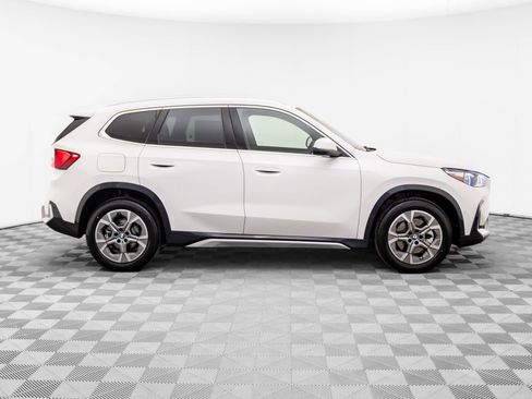 New 2026 BMW X1 xDrive28i w/ Technology Package AWD/4WD image 7
