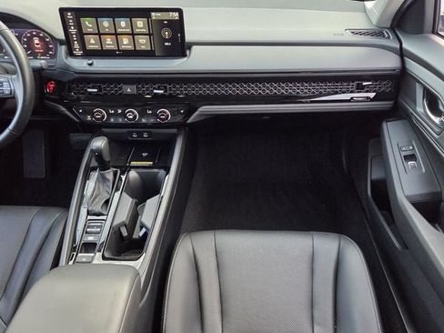 Used 2025 Honda Accord EX-L image 15