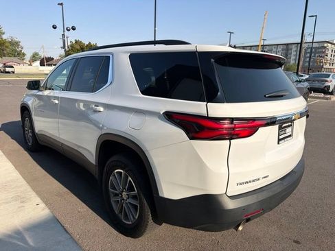 Used 2022 Chevrolet Traverse LT AWD/4WD image 5